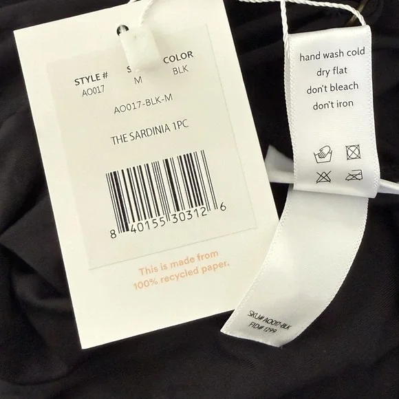 NEW Andie Sardinia One Piece Swimsuit Size M Black Plunge V-Neck Adjustable - Picture 9 of 9